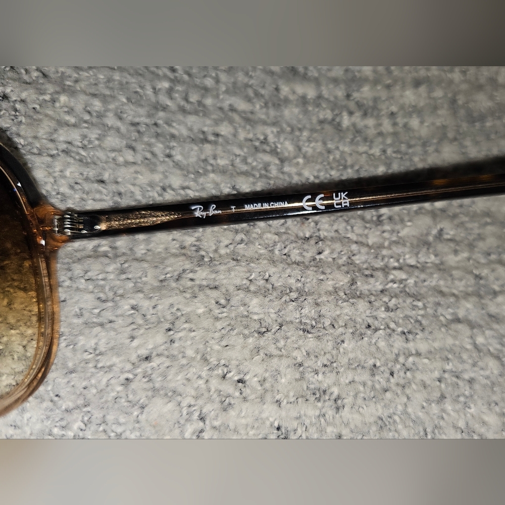 Ray-Ban Brown Gradient Sunglasses - Picture 3 of 6